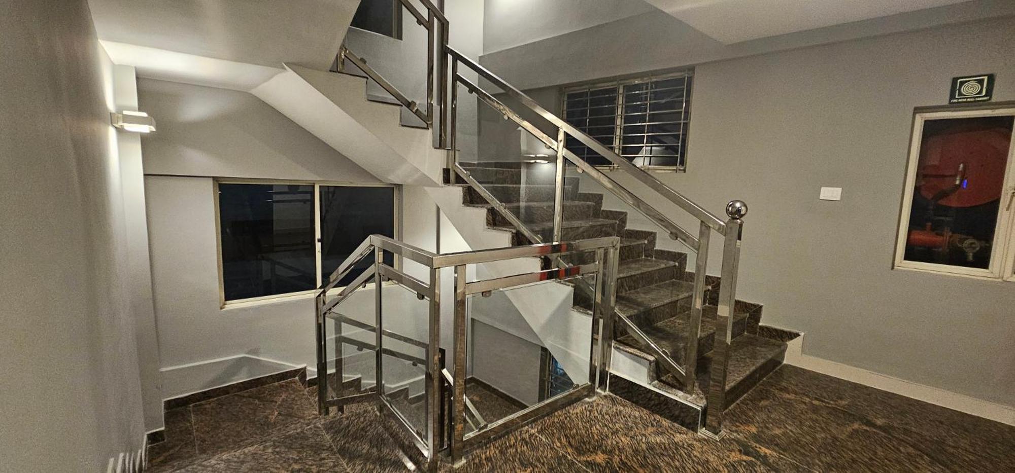 Hotel B R Regency Thiruvananthapuram Buitenkant foto